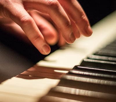 WORLDE沃尔特电钢琴